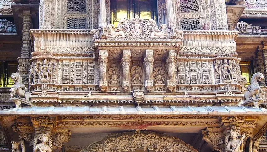 Hutheesing Jain Temple, Ahmedabad