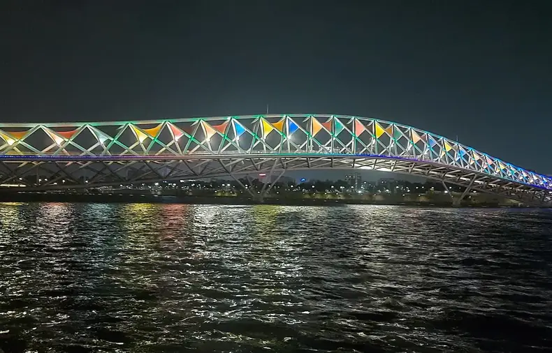 Sabarmati Riverfront and the Atal Pedestrian Bridge, Ahmedabad